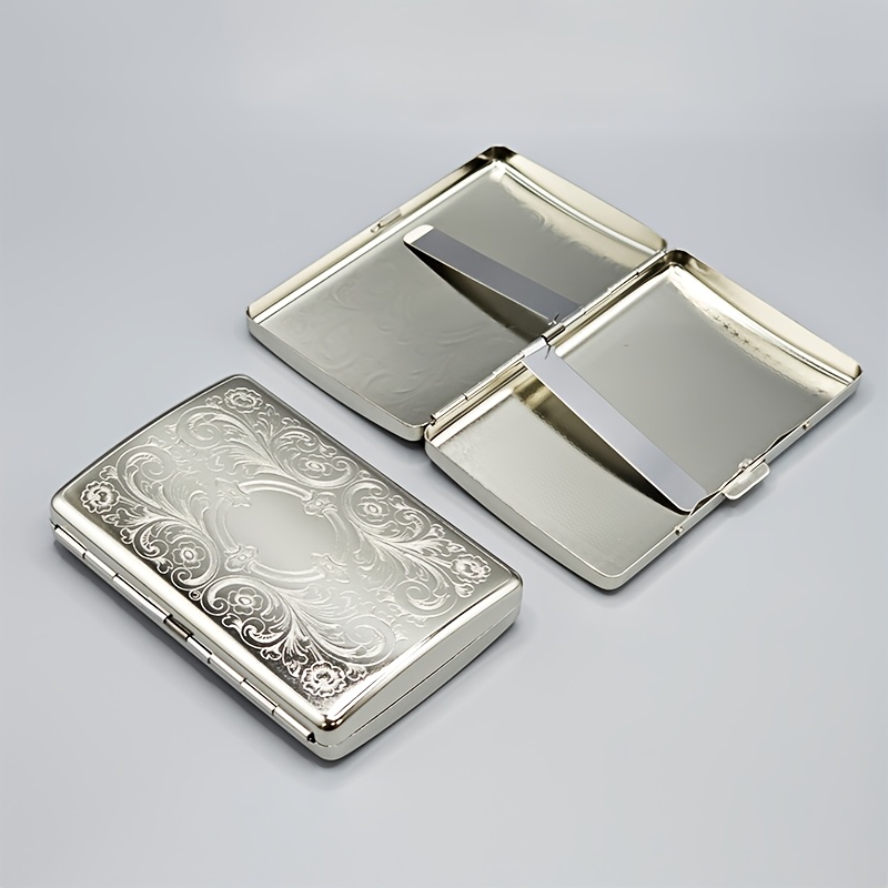 Wallets - Étui à cigarettes vintage en métal