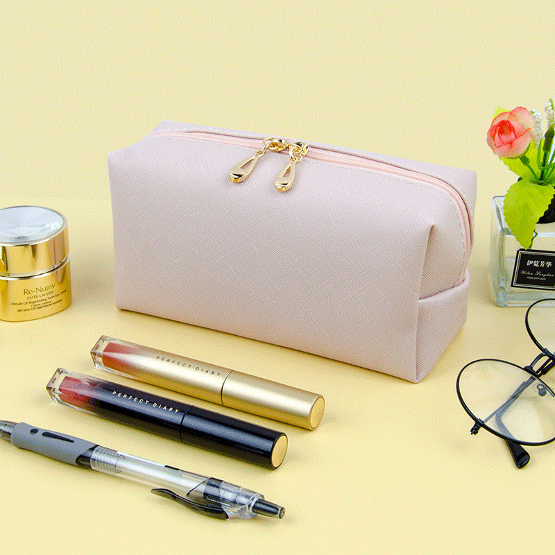 Petite trousse de maquillage,  - Cosmetic Bags avis et prix